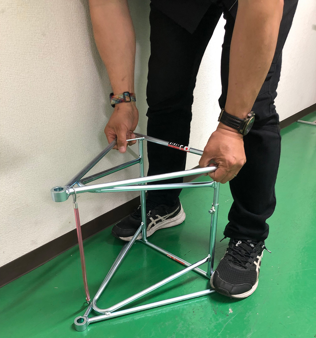 三角スタンドF18